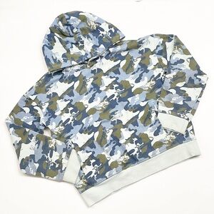 Dip insect/amphibian camo printed hoodie